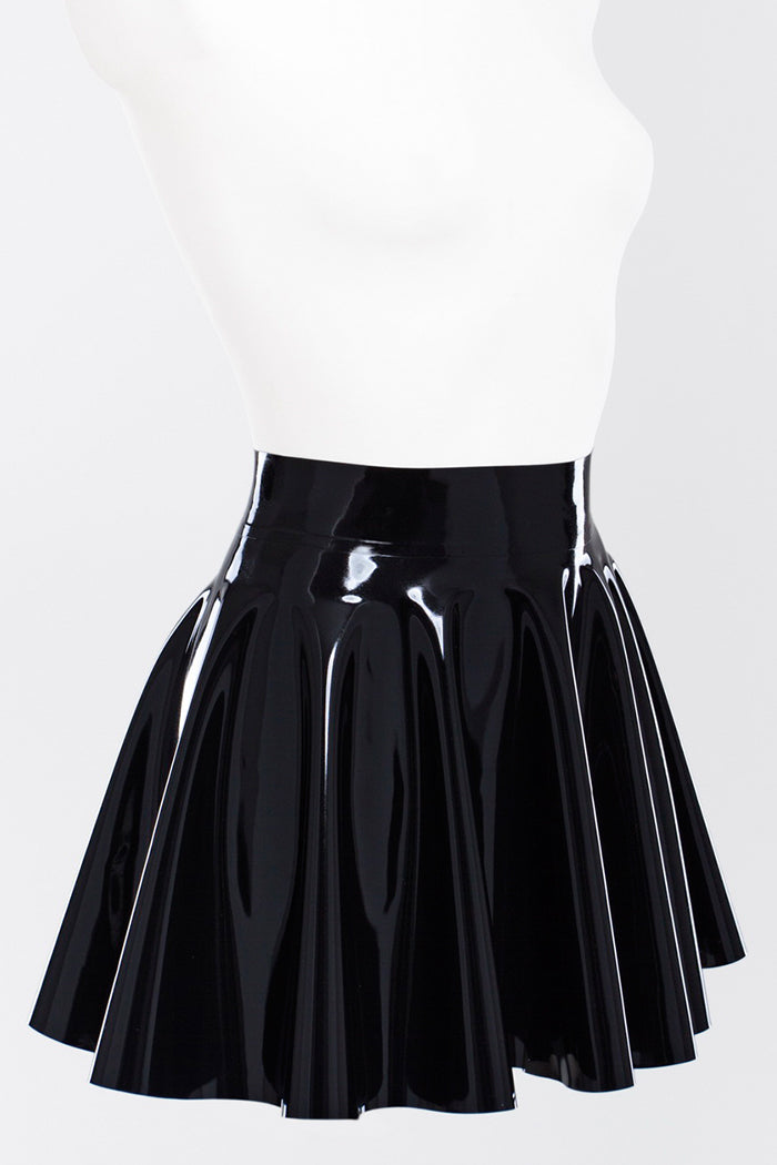 Latex fit-and-flare skirt – Bright&Shiny