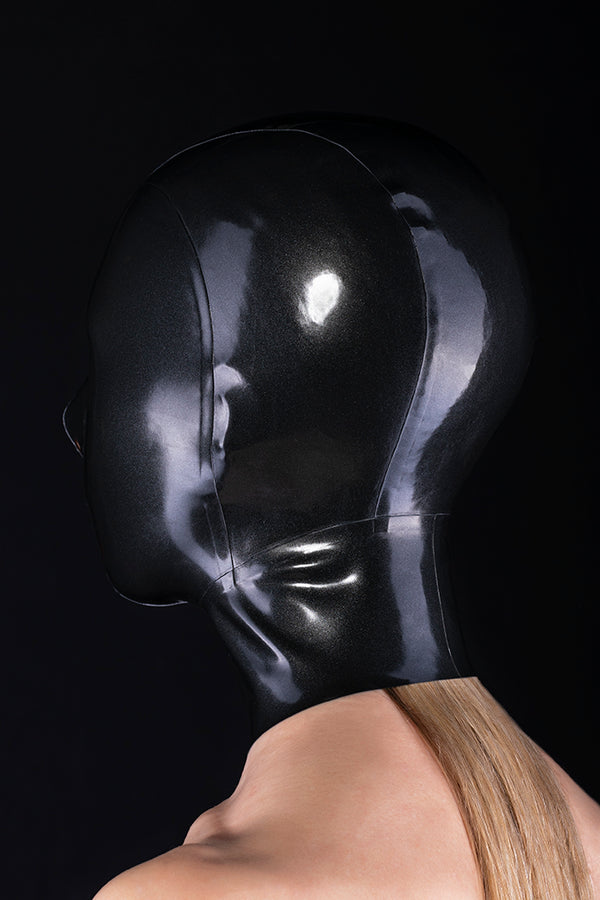 Latex mask without zipper