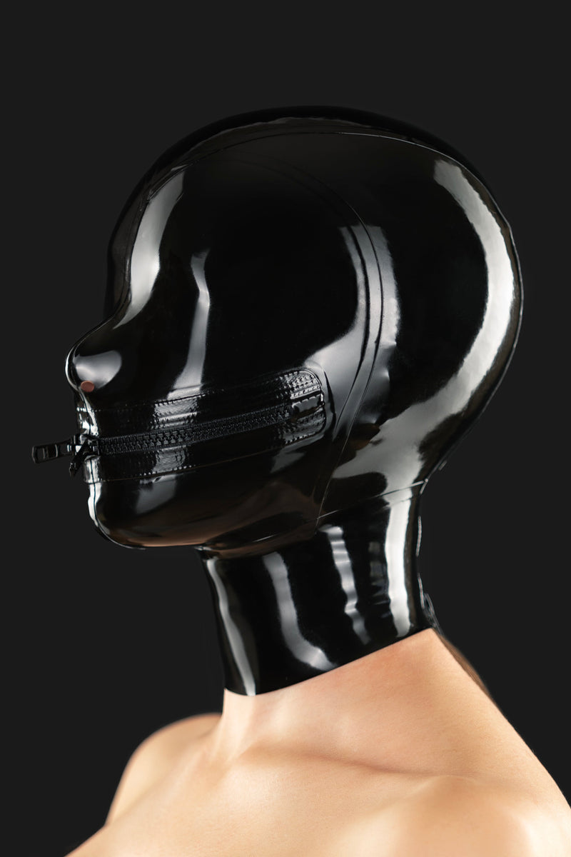 Latex mask with mouth zipper